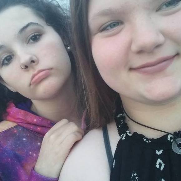 Meet your Posher, Linda - Picture 1 of 1